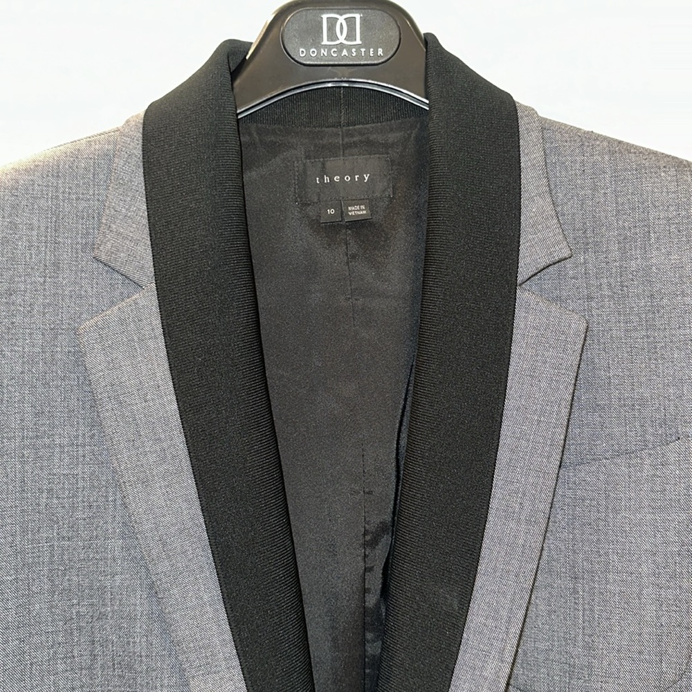 Theory gray Blazer / Jacket with Black trim - Picture 2 of 4